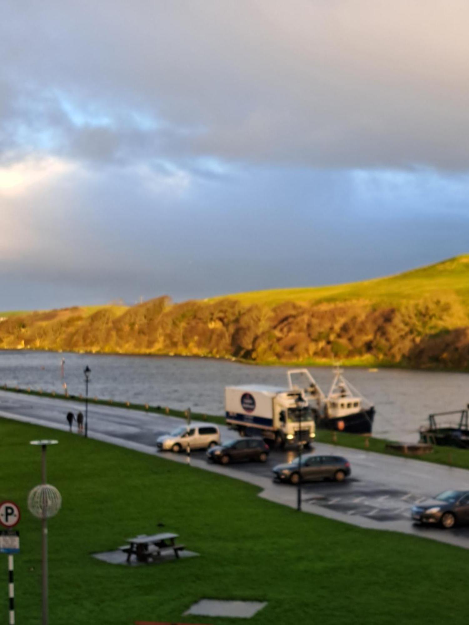 Appartamento 203 Harbour Mill Westport Esterno foto